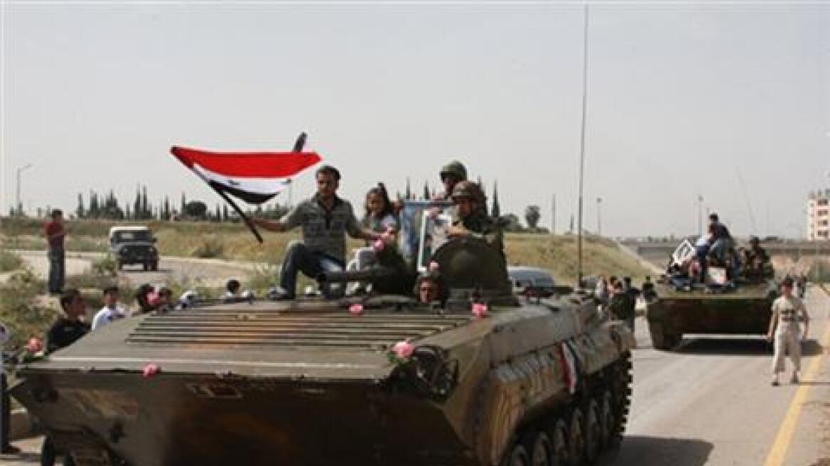 Σε αναμονή ο στρατός της Συρίας για νέες διαδηλώσεις 